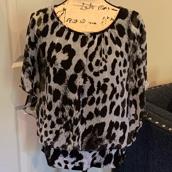 Blouson Blouse - Picture 1 of 5